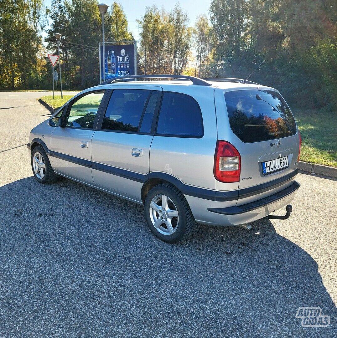 Opel Zafira 2003 y Van