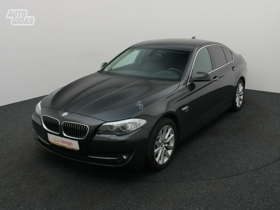 Bmw 530 2011 y Sedan