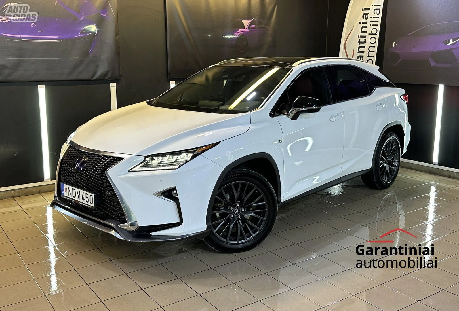 Lexus 2018 y