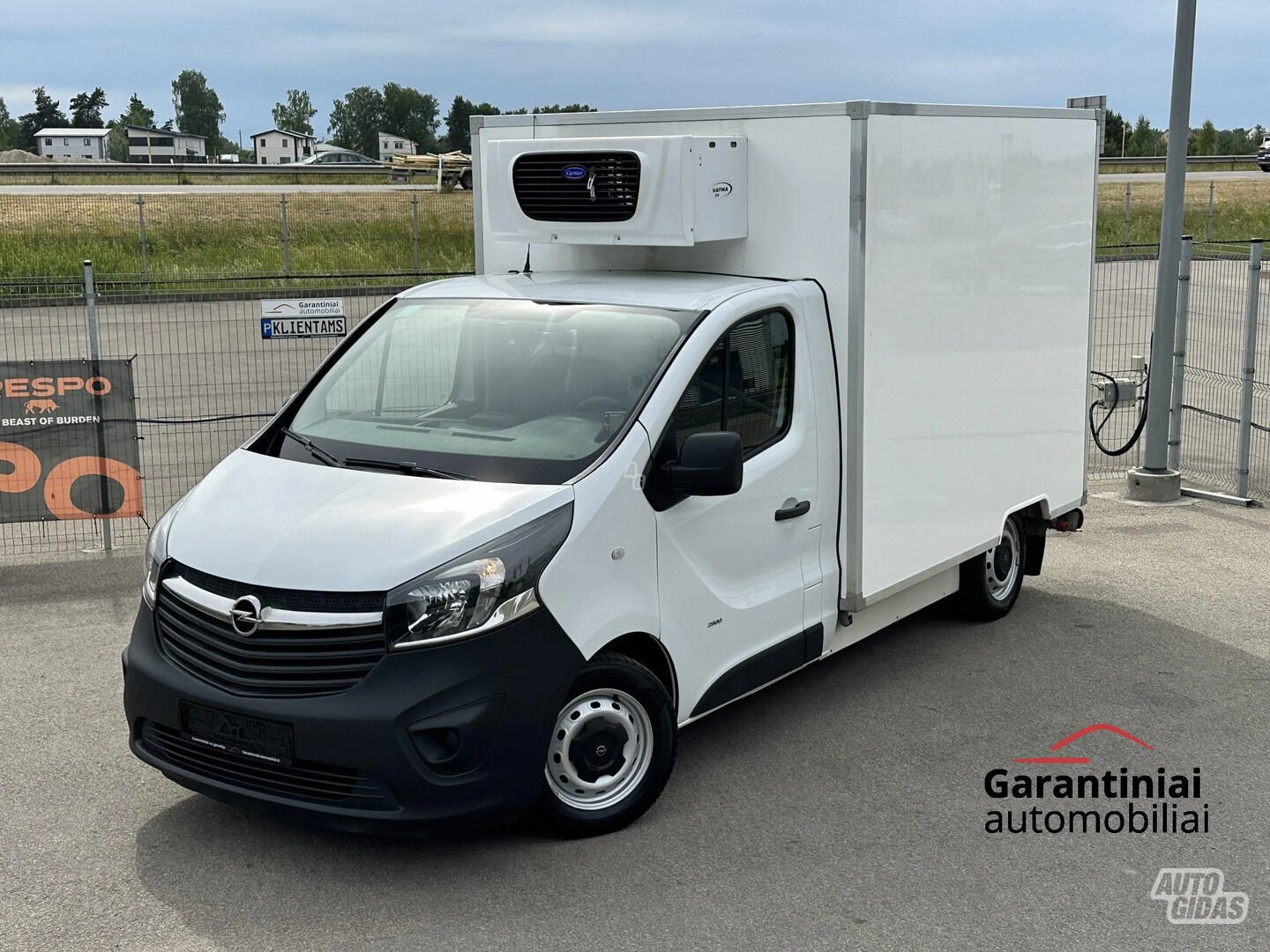 Opel Vivaro 2017 m Komercinis auto(su būda)