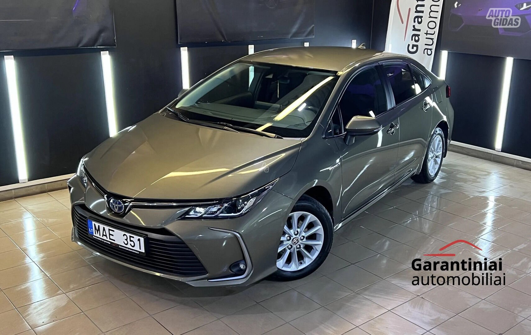 Toyota Corolla 2021 г Седан