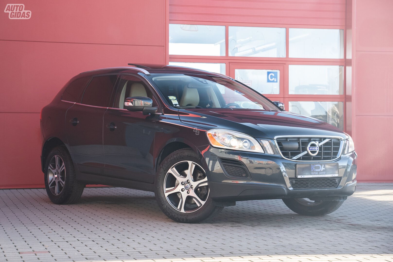 Volvo XC60 I 2011 m