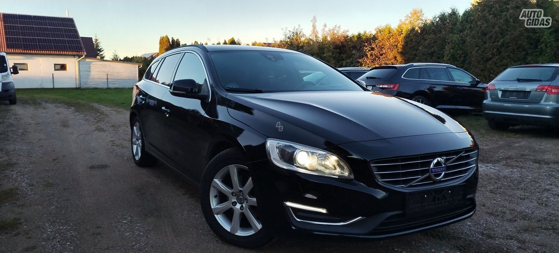 Volvo V60 TDI 2016 г