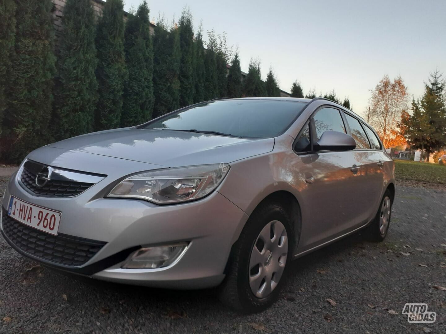 Opel Astra IŠSIMOKĖTINAI 2012 y