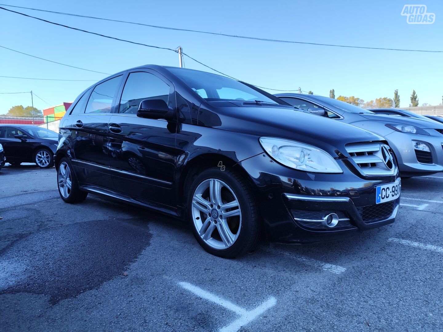 Mercedes-Benz 180 2009 y Hatchback