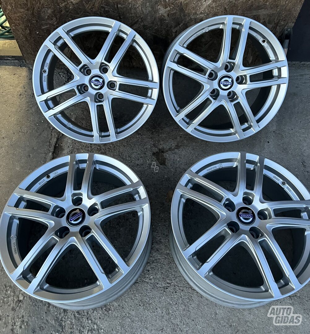 Volvo FORD light alloy R17 rims