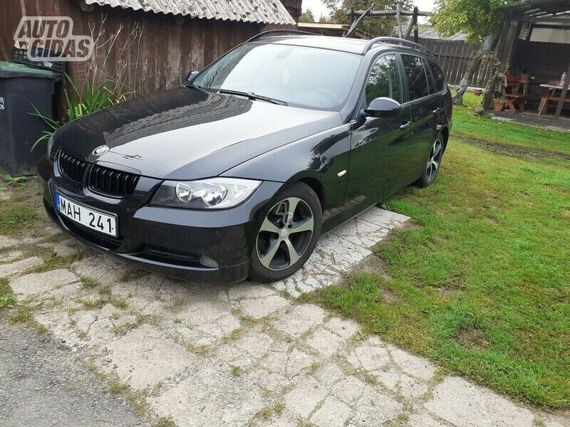 Bmw 318 E91 2006 г