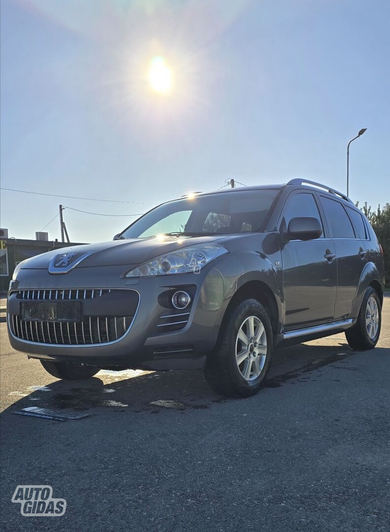 Peugeot 4007 2008 y Off-road / Crossover