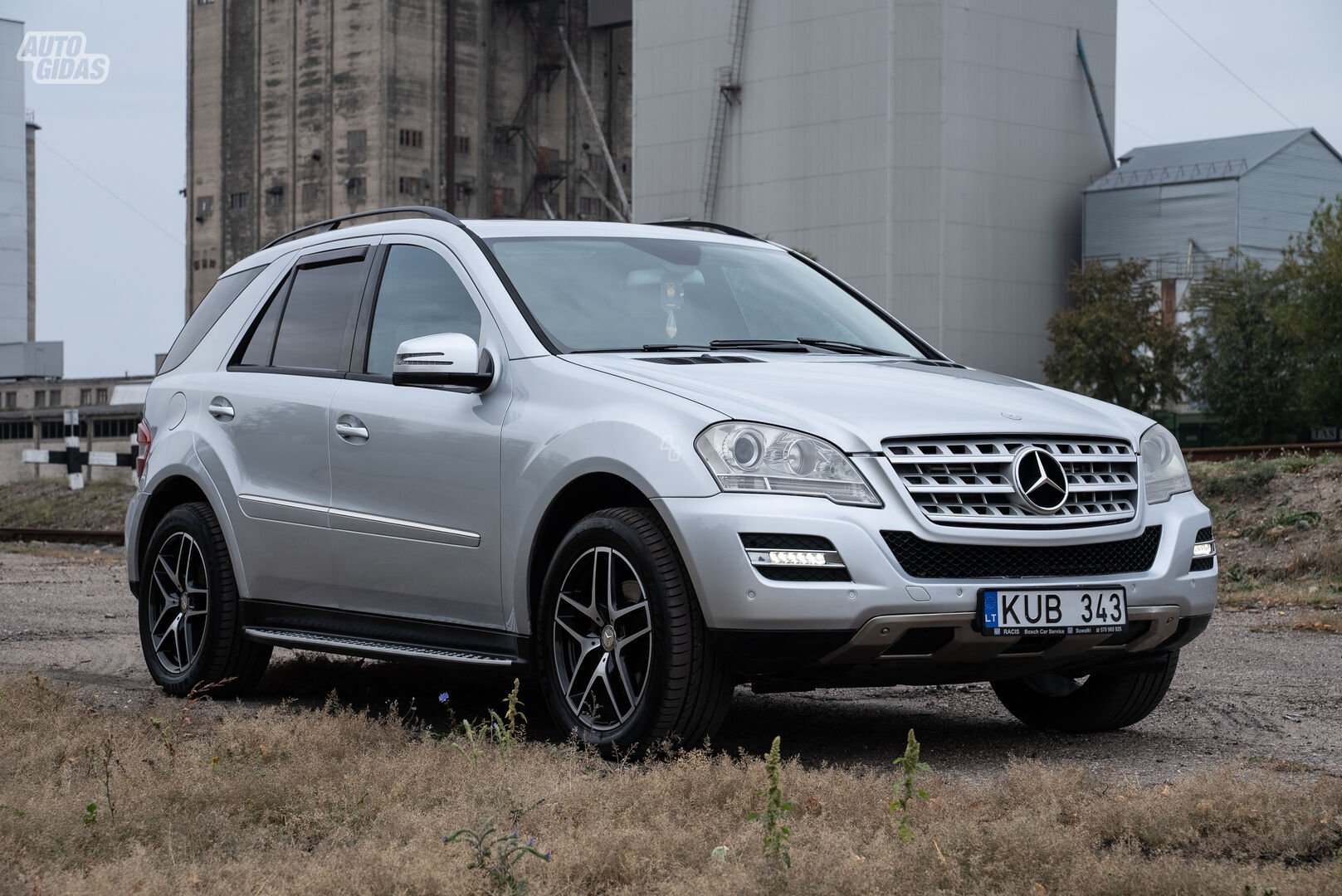 Mercedes-Benz ML 320 W164 2006 y