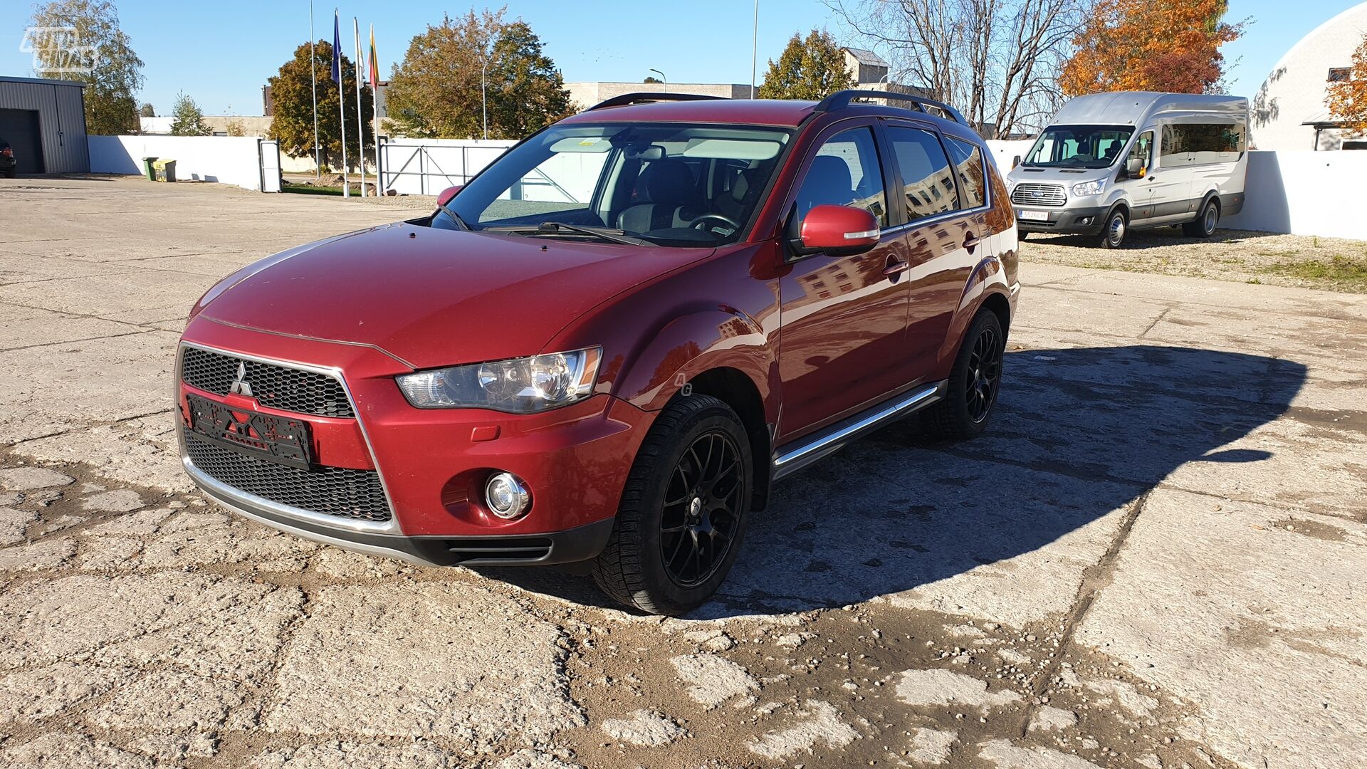 Mitsubishi Outlander 2012 y Off-road / Crossover