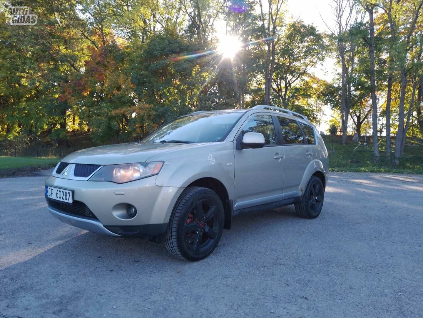 Mitsubishi Outlander II 2007 y