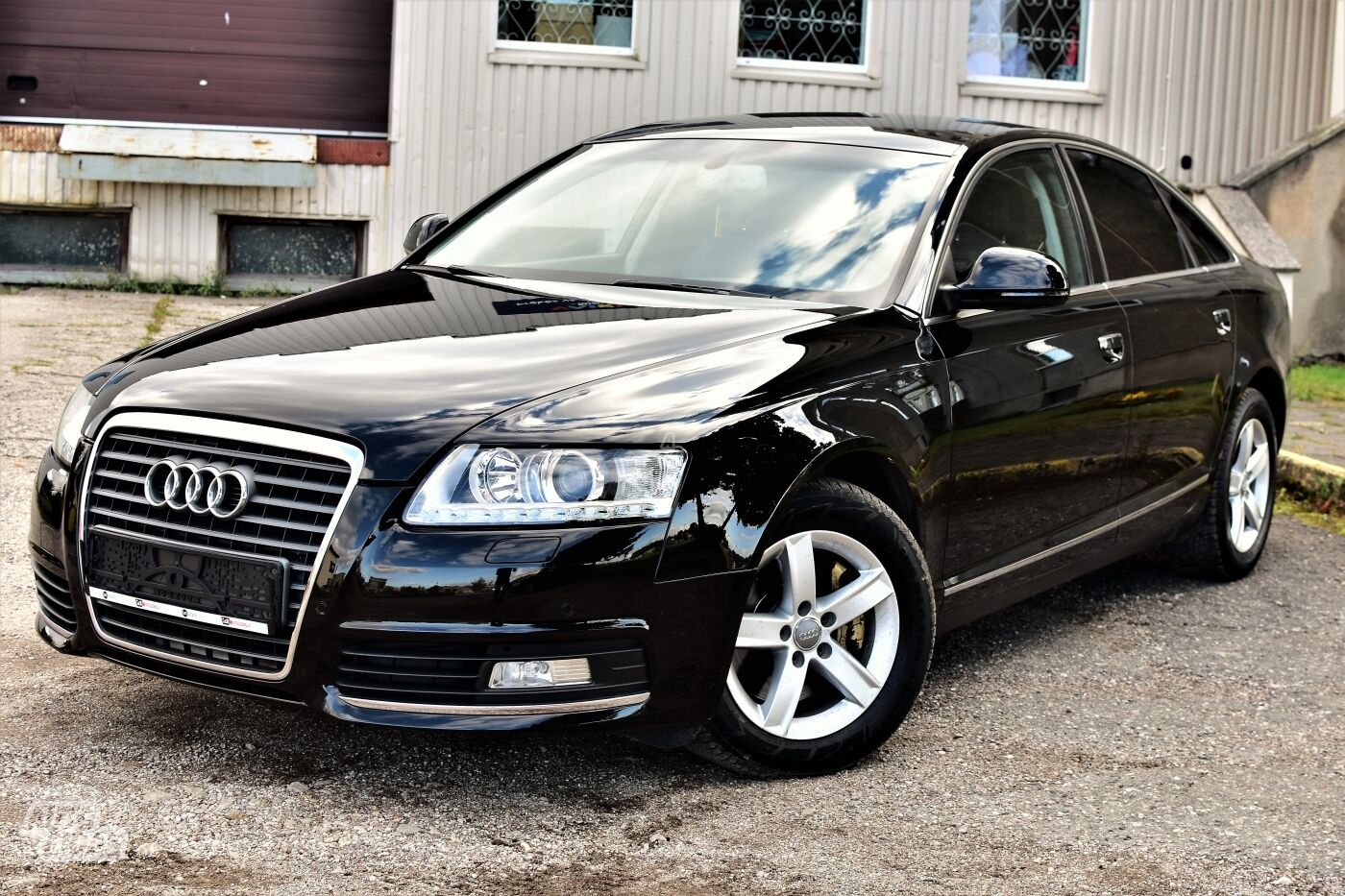 Audi A6 2011 г Седан