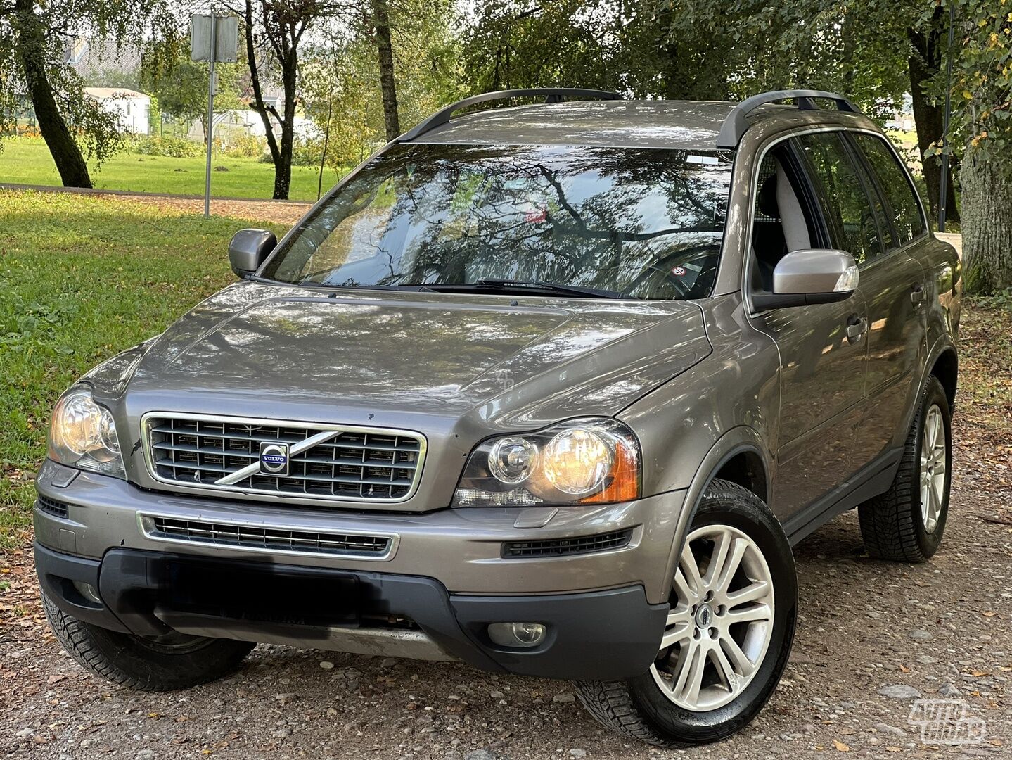 Volvo XC90 2009 г Внедорожник / Кроссовер