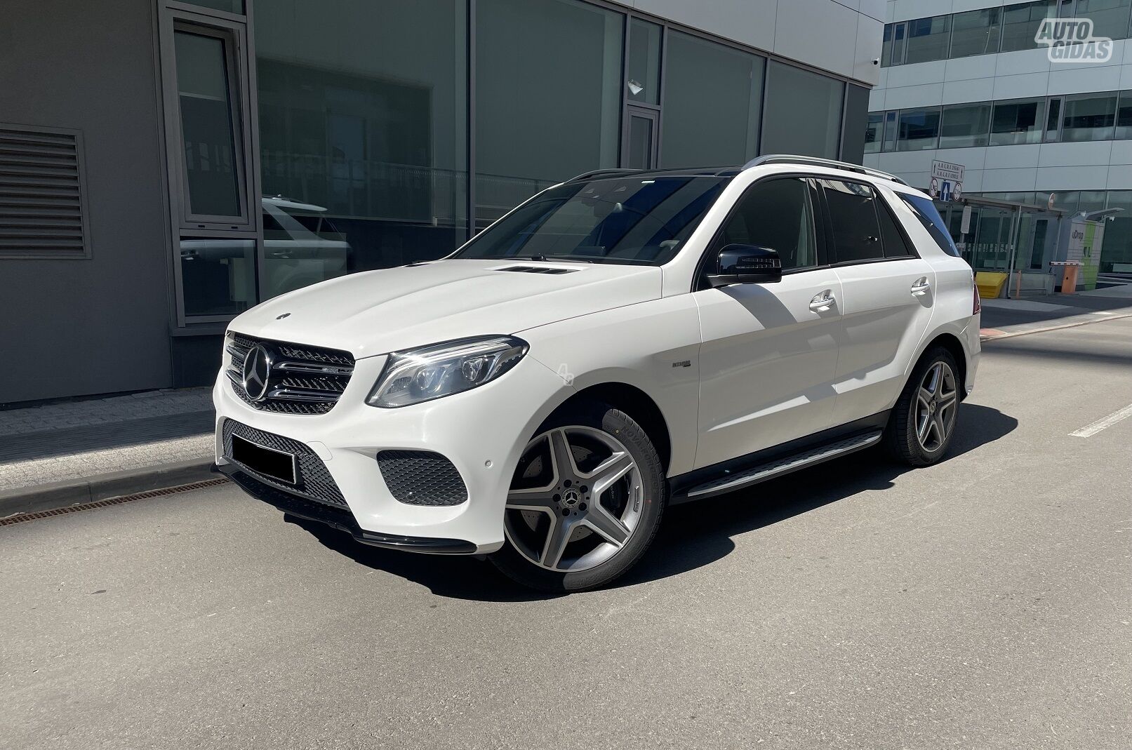 Mercedes-Benz GLE 43 AMG 2018 г Внедорожник / Кроссовер