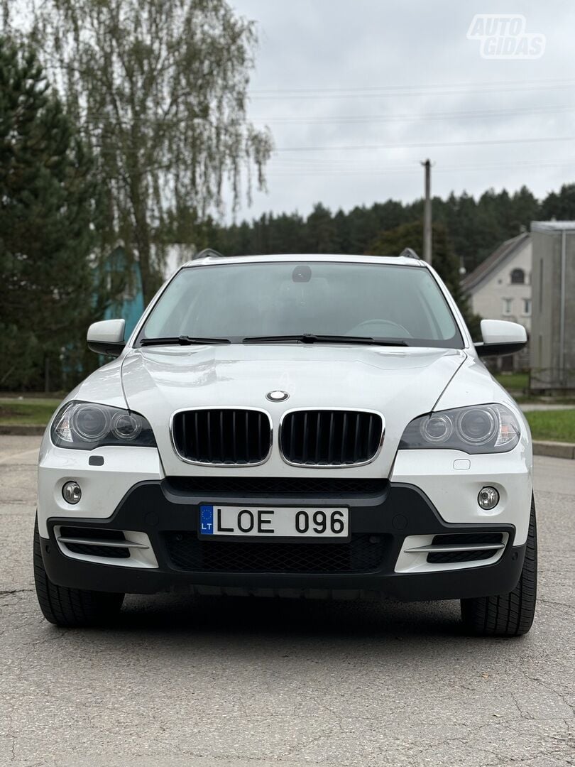 Bmw X5 2008 г Внедорожник / Кроссовер