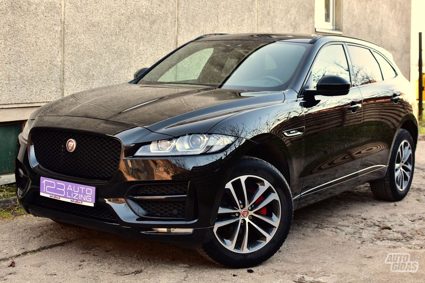 Jaguar F-Pace 2017 m Visureigis / Krosoveris