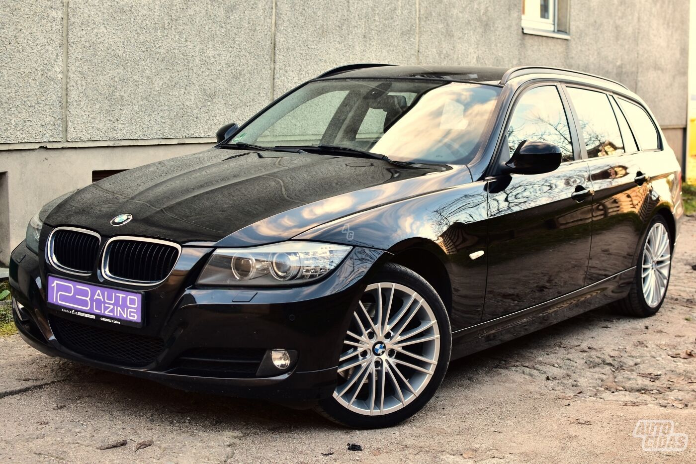 Bmw 320 2011 г Универсал