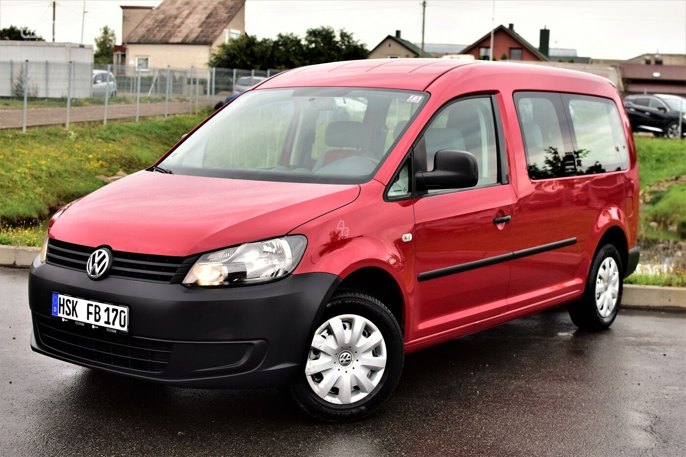 Volkswagen Caddy Maxi 2011 y Van