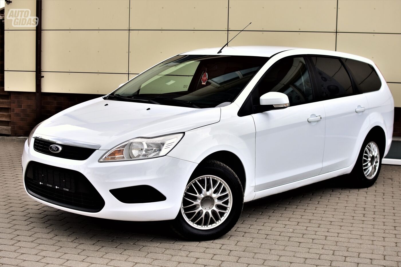 Ford Focus 2010 m Universalas