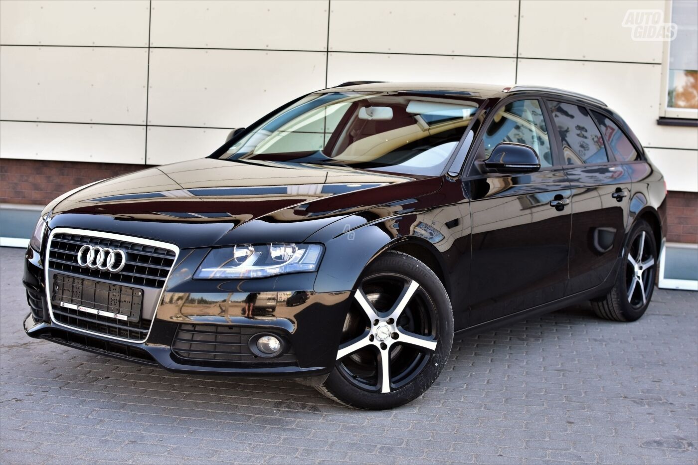 Audi A4 2009 m Universalas