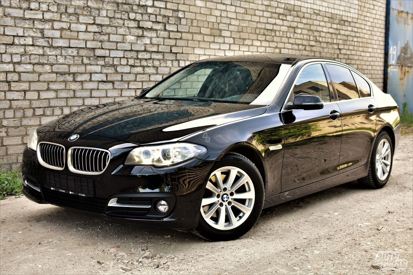 Bmw 520 2016 г Седан