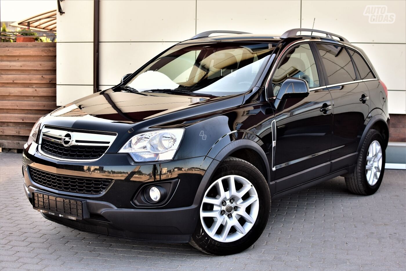 Opel Antara 2011 y Off-road / Crossover