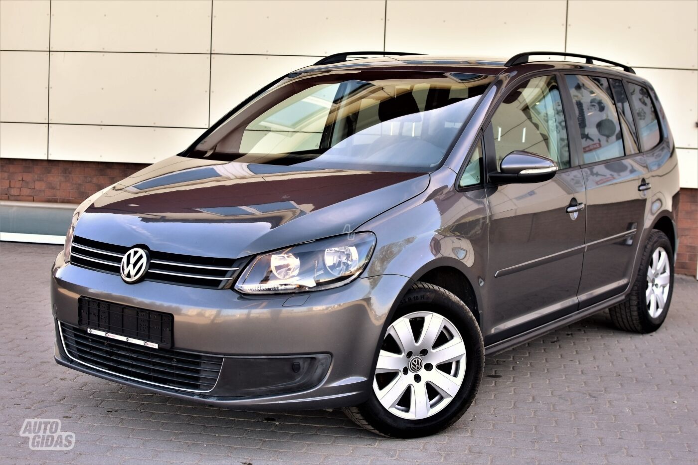 Volkswagen Touran 2011 m Vienatūris