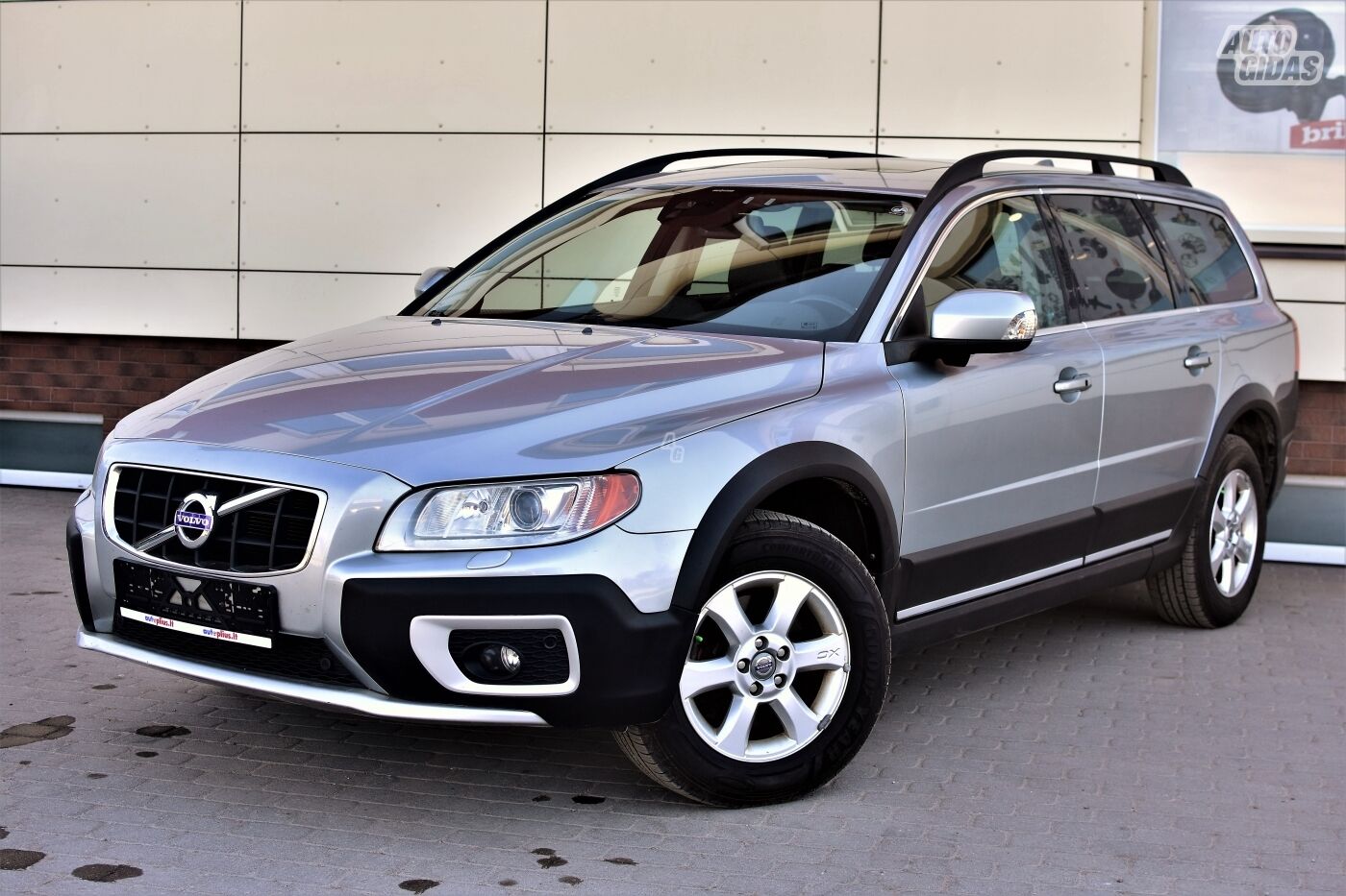 Volvo XC70 2013 г Универсал