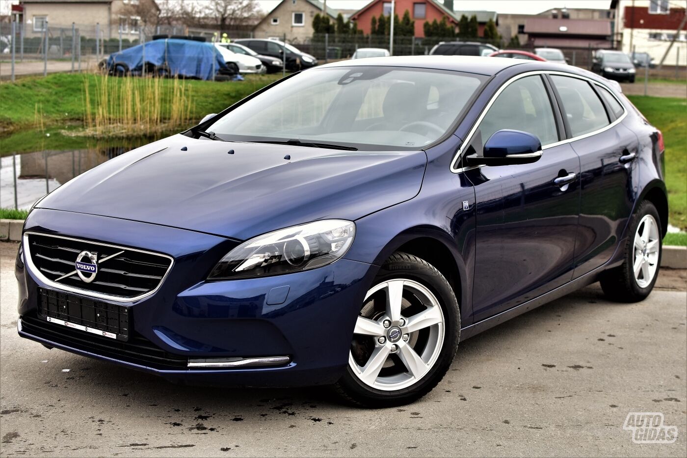 Volvo V40 2016 y Hatchback