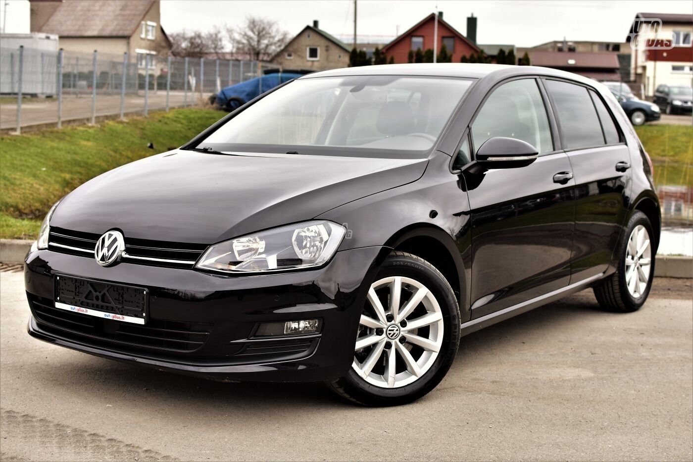 Volkswagen Golf 2015 y Hatchback