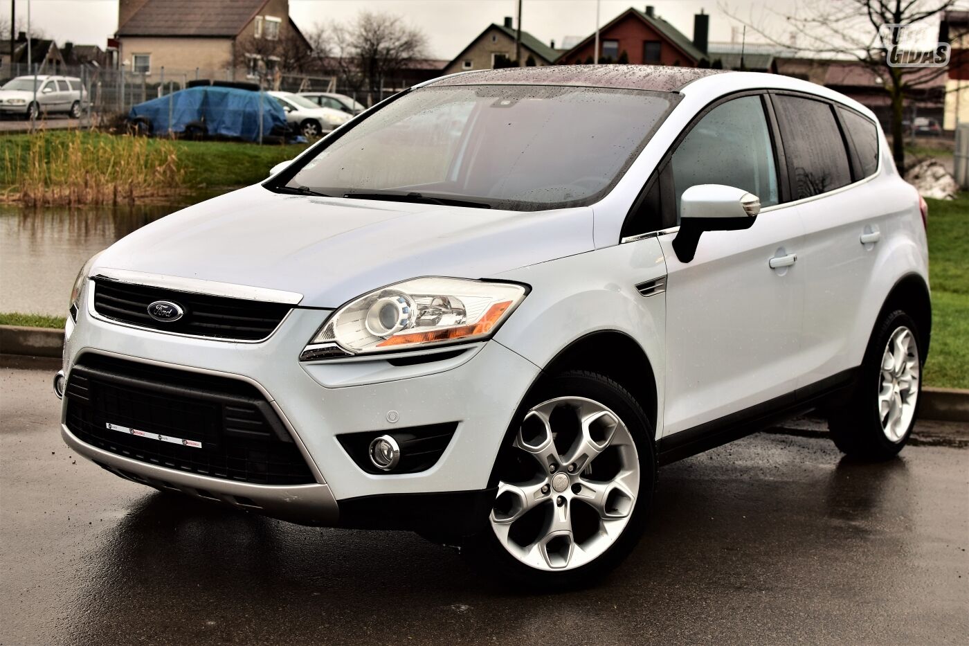 Ford Kuga 2009 m Visureigis / Krosoveris