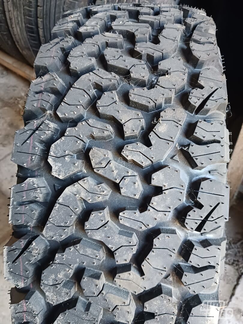 R16 universal tyres passanger car