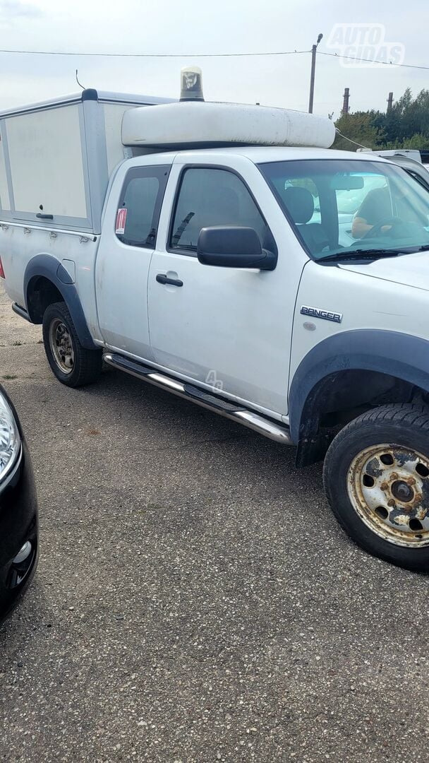 Ford Ranger 2008 y Off-road / Crossover