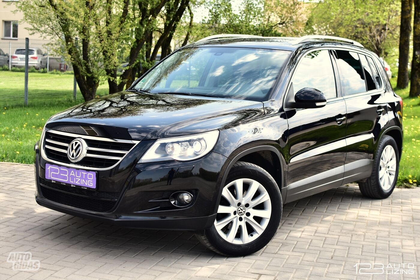 Volkswagen Tiguan 2009 y Off-road / Crossover