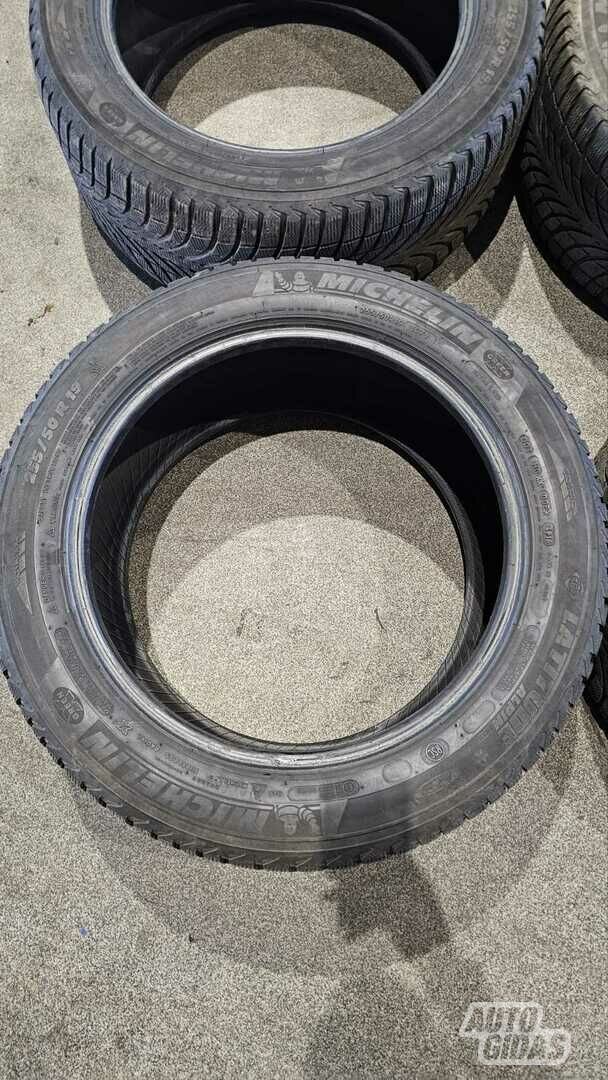 Michelin Latitude Alpin R19 winter tyres passanger car