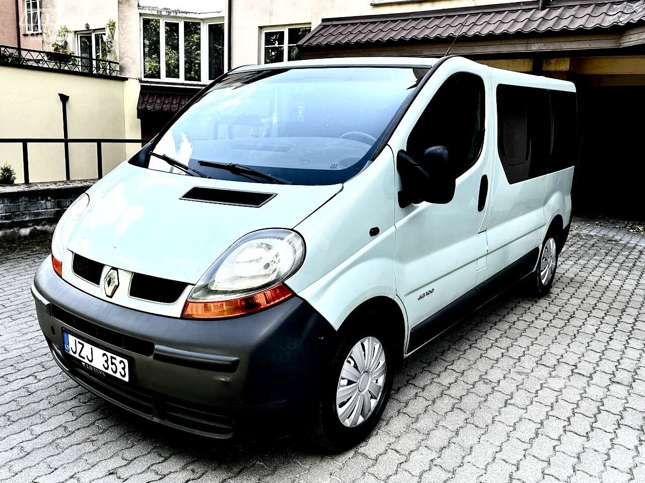 Renault Trafic 2005 г Минивэн