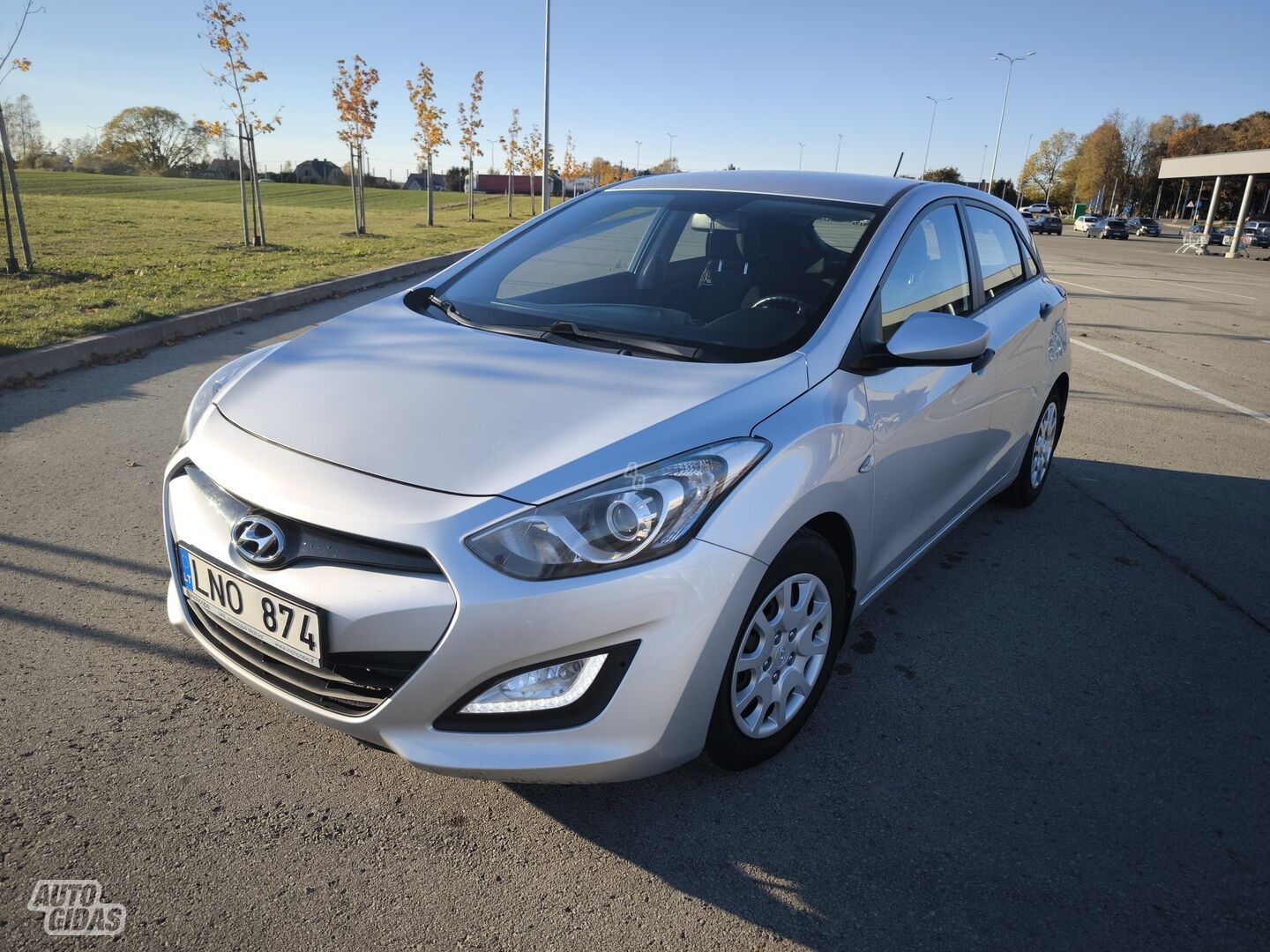 Hyundai i30 2013 y Sedan