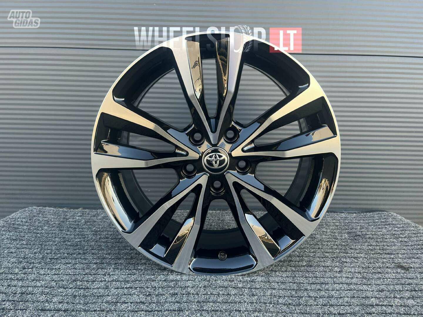 Toyota EU-A5499 Style MB light alloy R17 rims