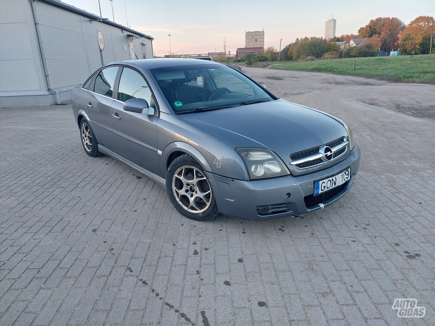 Opel Vectra 2004 г Хэтчбек