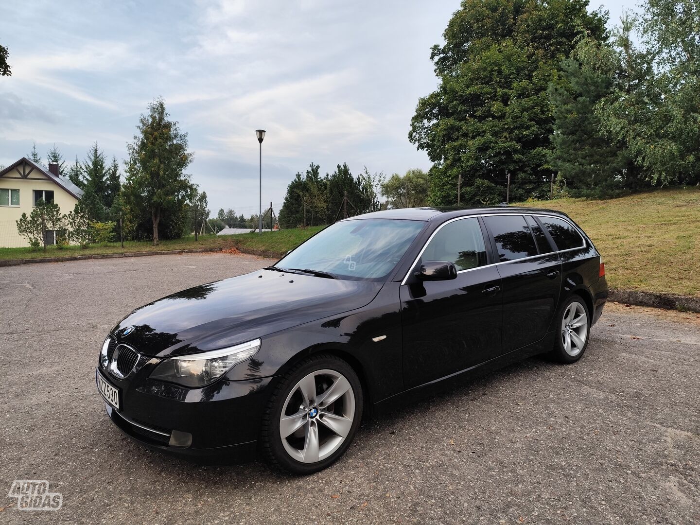 Bmw 530 E61 2010 г