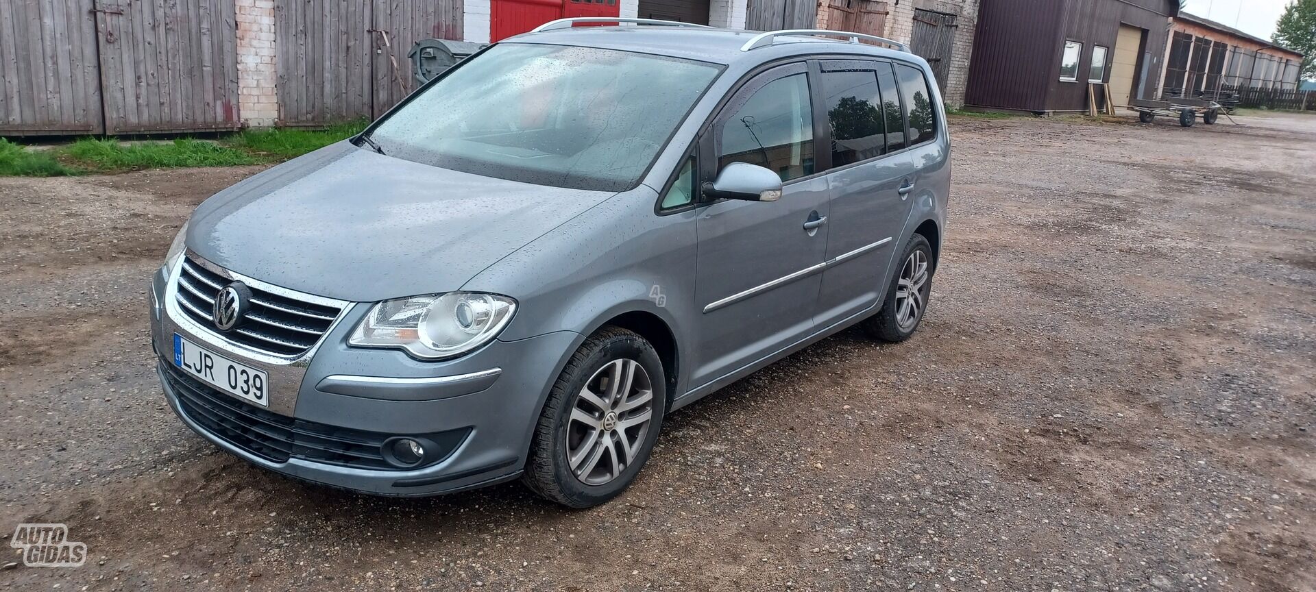 Volkswagen Touran 2008 г Минивэн