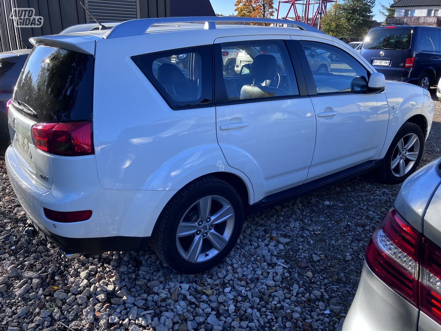 Peugeot 4007 2011 y Off-road / Crossover