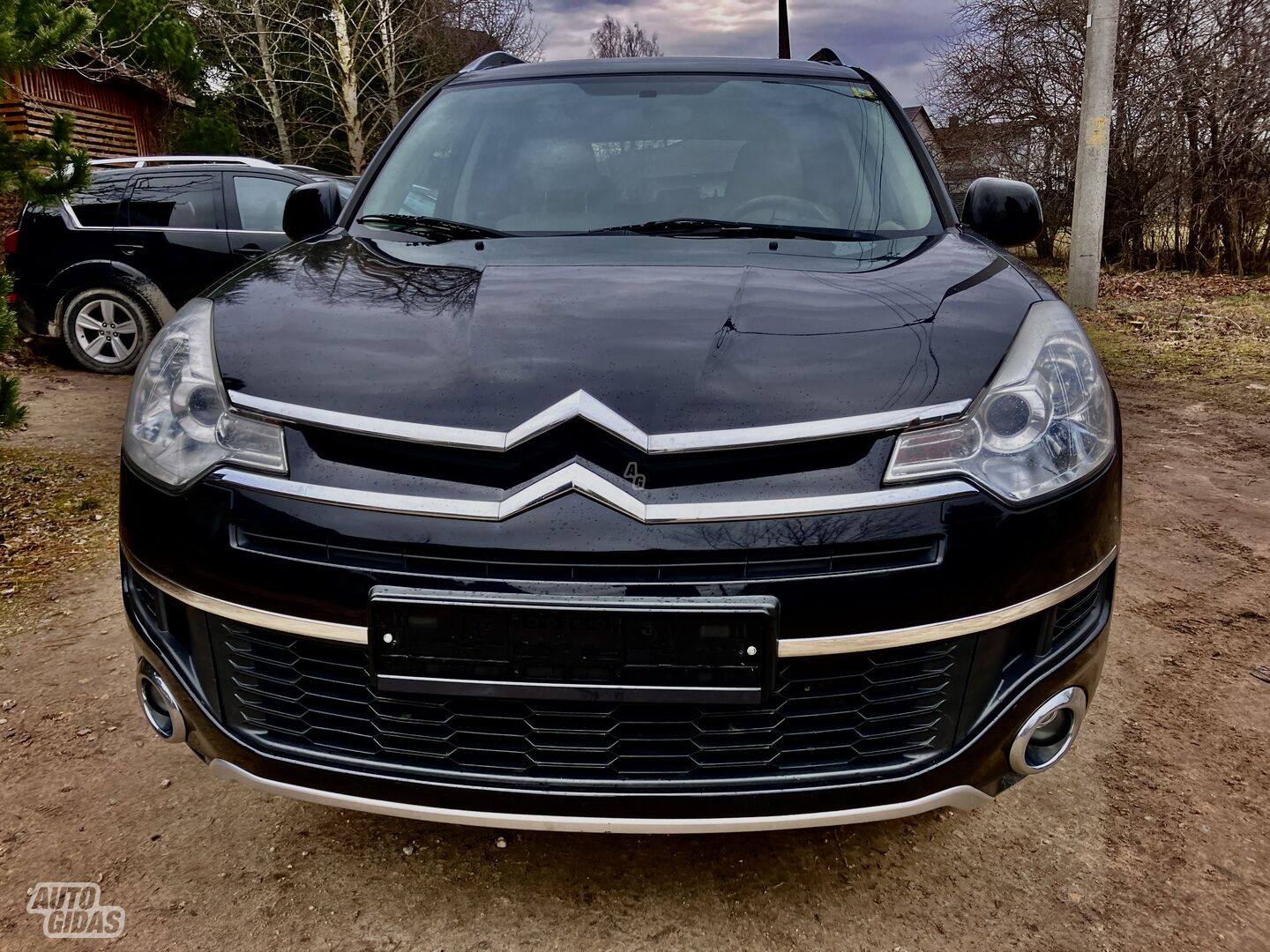 Citroen C-Crosser 2012 y Off-road / Crossover