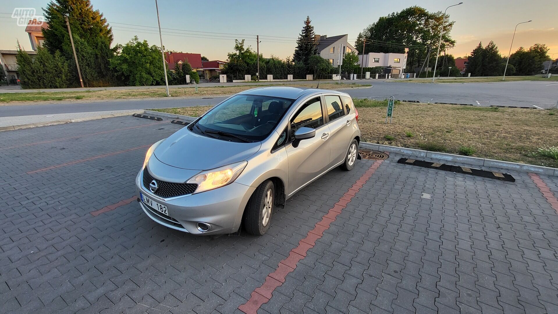 Nissan Note Dci 2013 г