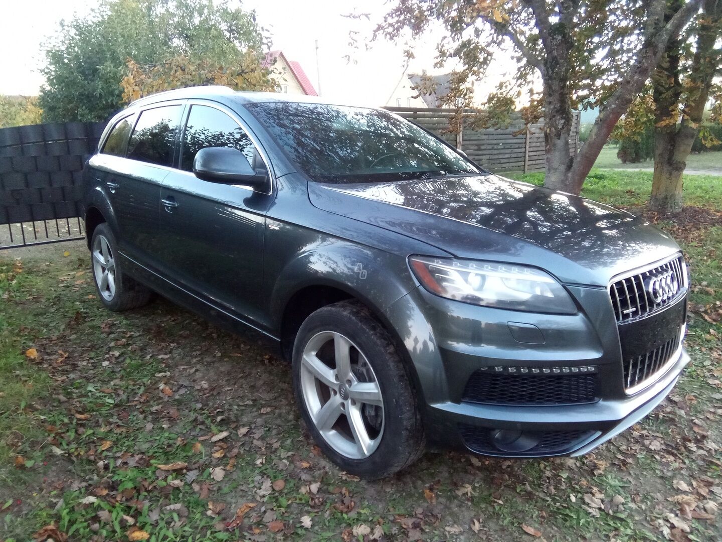 Audi Q7 I S line 2010 y