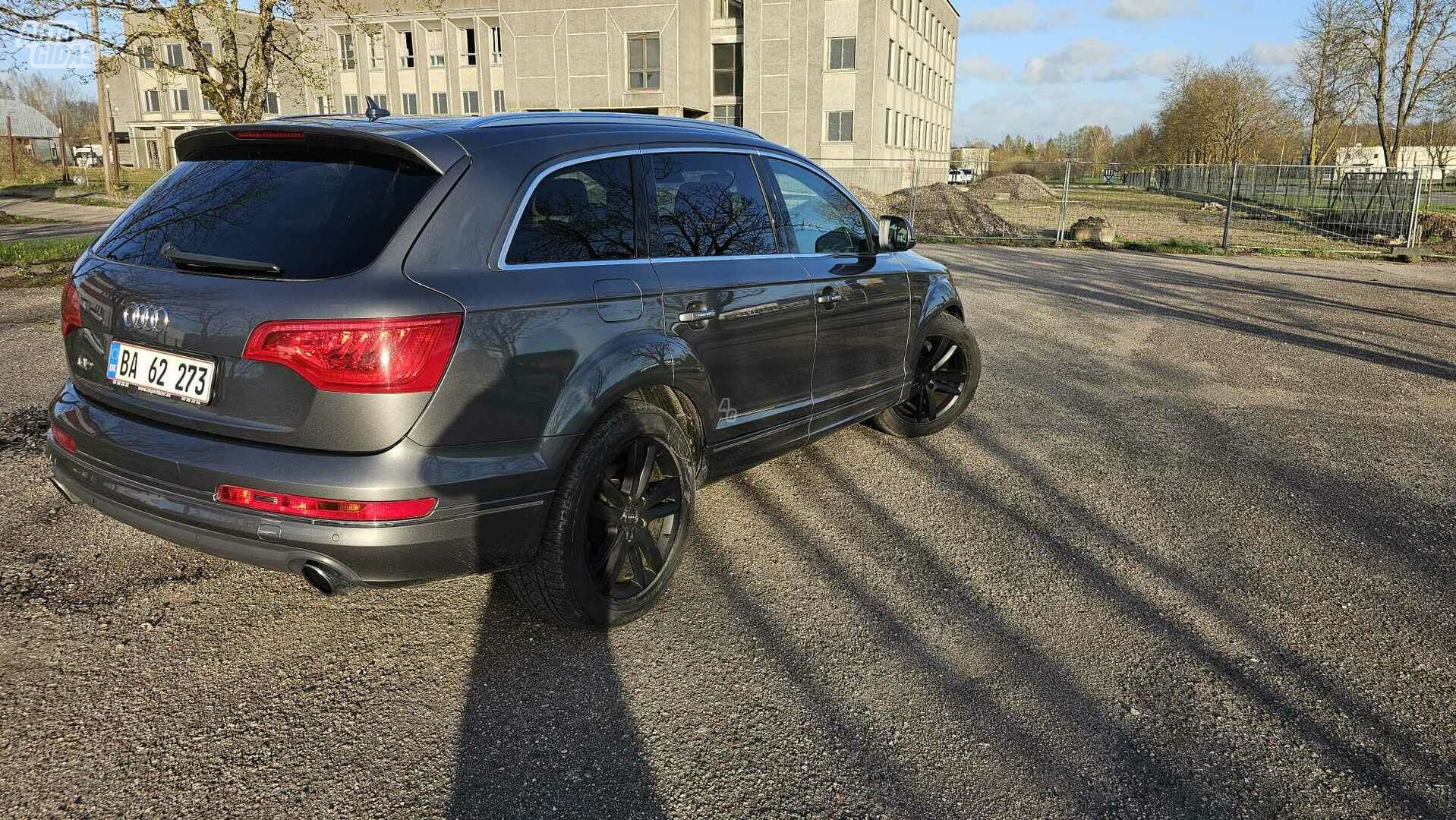 Audi Q7 2010 m Visureigis / Krosoveris