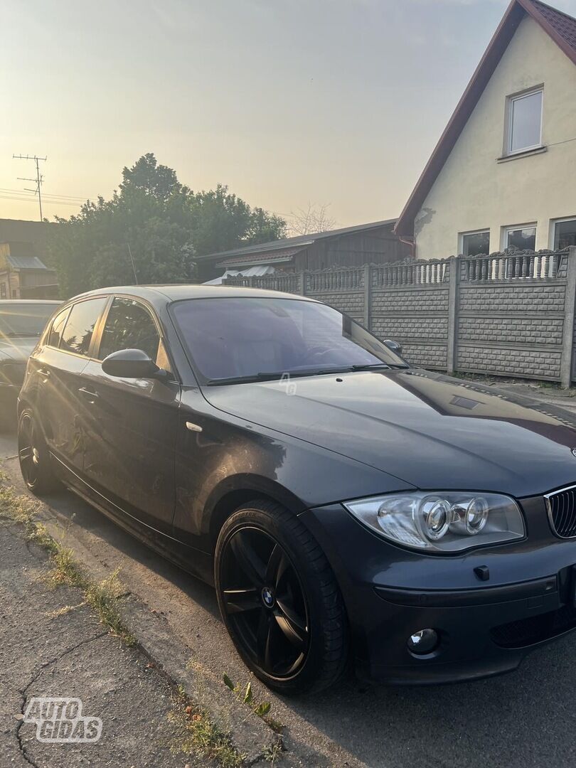 Bmw 120 E87 2004 y