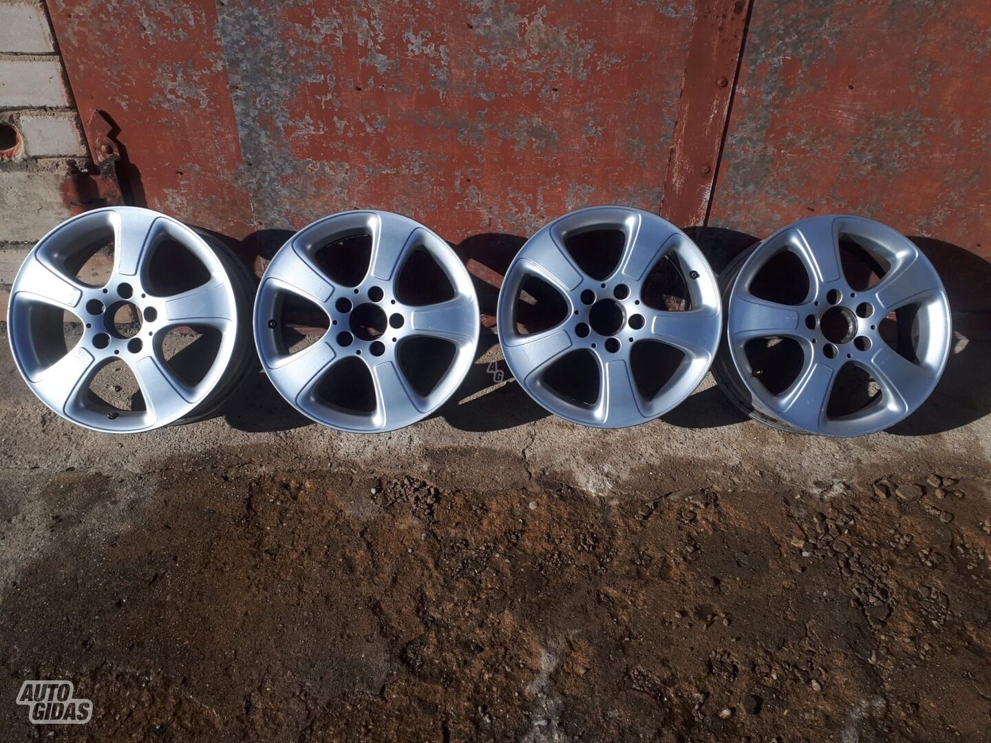 Light alloy R16 rims