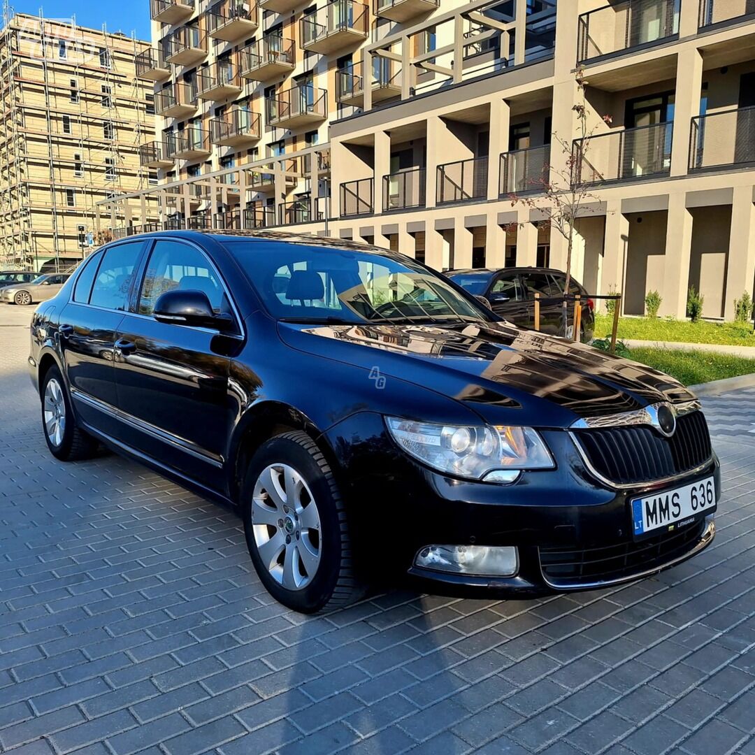 Skoda Superb II 2011 y