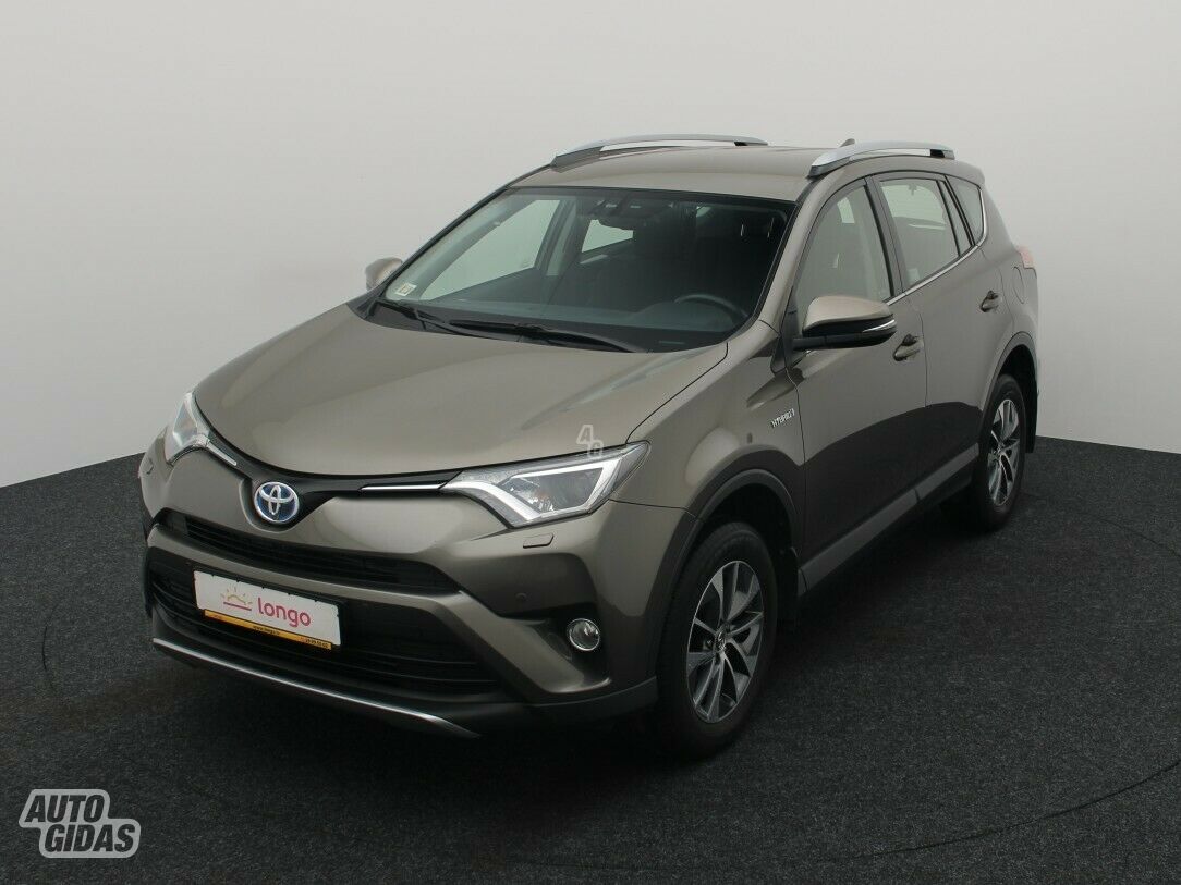 Toyota RAV-4 2018 г Внедорожник / Кроссовер